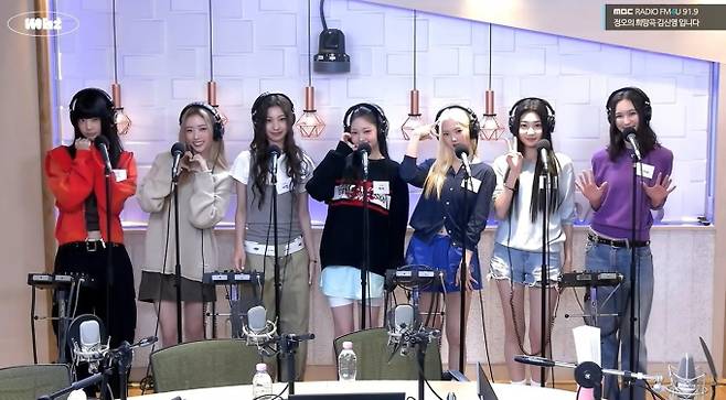 튜이드, 음원 이어 예능까지 접수 (사진: ‘빠더너스’, ‘아이돌 인간극장’, ‘정오의 희망곡’ 화면 갈무리)