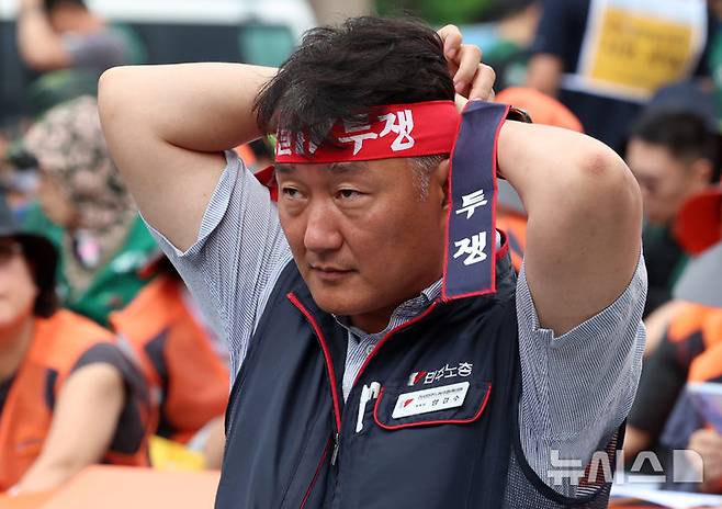 민주노총, 6년 만에 '사회적 대화' 참여…"노동특례 확대 막겠다"(종합)