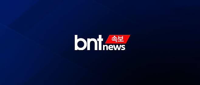 [속보] 부산 북항 친수공원 수로 상어 출몰