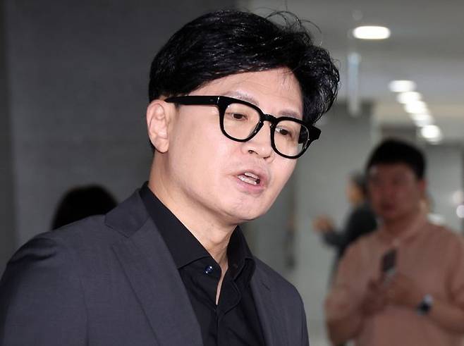 한동훈 무소속 의원이 15일 여의도 국회 의원회관에서 김승원 법무부 장관 후보자를 비롯한 현안 관련 기자회견을 하고 있다. ⓒ뉴시스