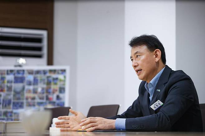 최현덕 남양주시장이 7일 한국일보와의 인터뷰에서 답변하고 있다. 남양주시 제공