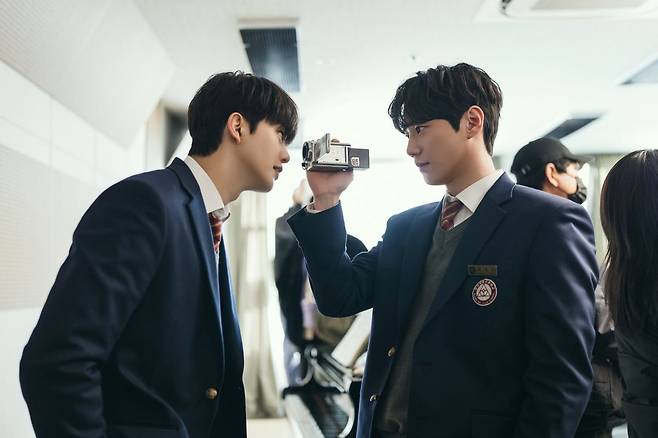 출처:tvN '포핸즈'