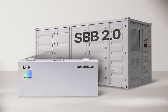 리튬인산철(LFP) 배터리가 적용된 삼성배터리박스(SBB) 2.0(사진제공=삼성SDI)