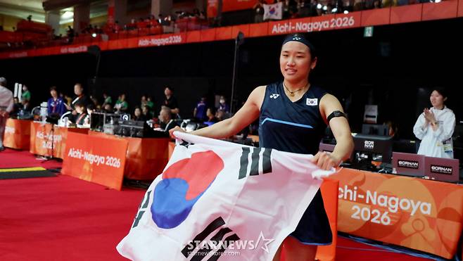 안세영이가 29 일 일본 이치노미야 시립체육관에서 열린 2026 아이치·나고야 아시안게임 배드민턴 여자단식 결승전에서 일본 야마구치 아카네를 2-0으로 셧아웃시키고 금메달을 차지했다.  2026.09.29. /사진=강영조 cameratalks@