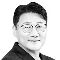 ** 로또 1등 당첨, 그 후 당신은 어떻게 변할까요? 로또가 알려준 '진정한 나'를 믿는 법!
**