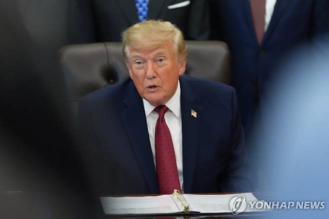 한국의 대미투자 발표하는 트럼프 [AP=연합뉴스. 재판매 및 DB 금지]