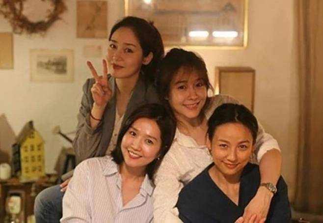 핑클. 사진l포트럭 SNS