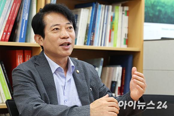 이강일 국회의원. [사진=아이뉴스24 DB]