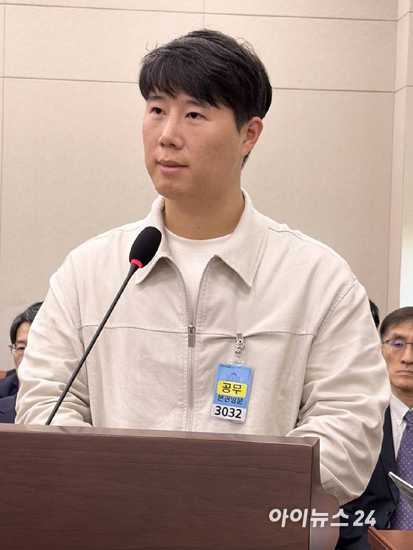 최승호 삼성그룹 초기업노동조합 삼성전자지부 위원장이 6일 오후 국회에서 열린 산업통상자원중소벤처기업위원회 국정감사에 증인으로 참석해 의원들의 질의에 답변하고 있다. [사진=권서아 기자]