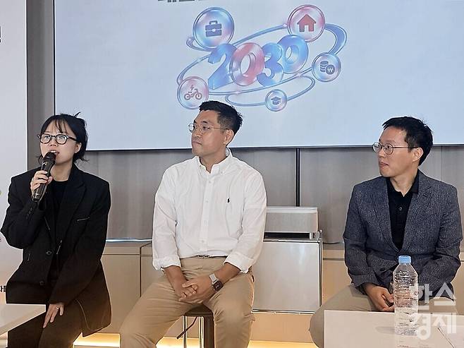 7일 월급쟁이부자들, 지쿠, 잇다 3사가 함께 진행한 '2026 대한민국 청년들의 고민-'N포세대'라는 말로는 부족하다' 공동 미디어 세미나 현장에서 연사들이 질의에 응답하고 있다./김종효 기자