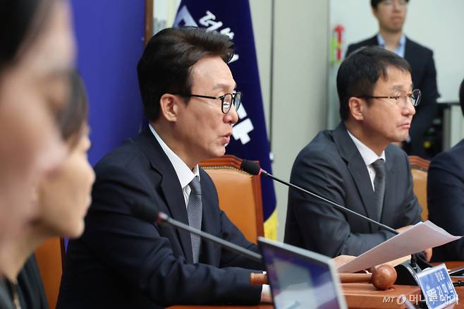 (서울=뉴스1) 신웅수 기자 = 김민석 더불어민주당 대표가 7일 서울 여의도 국회에서 열린 최고위원회의에서 발언하고 있다. 2026.10.7/뉴스1  Copyright (C) 뉴스1. All rights reserved. 무단 전재 및 재배포,  AI학습 이용 금지. /사진=(서울=뉴스1) 신웅수 기자