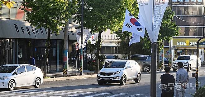 광주특별시 북구 전남대학교 후문 일대 상점들 모습. 양광삼 기자