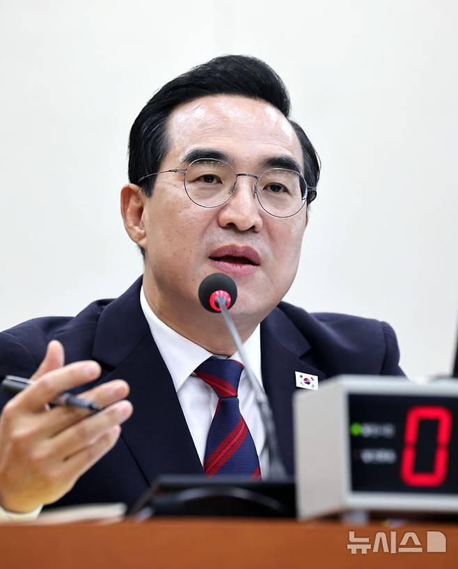 [서울=뉴시스] 최진석 기자 = 박홍근 기획예산처 장관이 8일 여의도 국회에서 열린 재정경제기획위원회의 기획예산처에 대한 국정감사에 출석해 의원 질의에 답변하고 있다. 2026.10.08. myjs@newsis.com