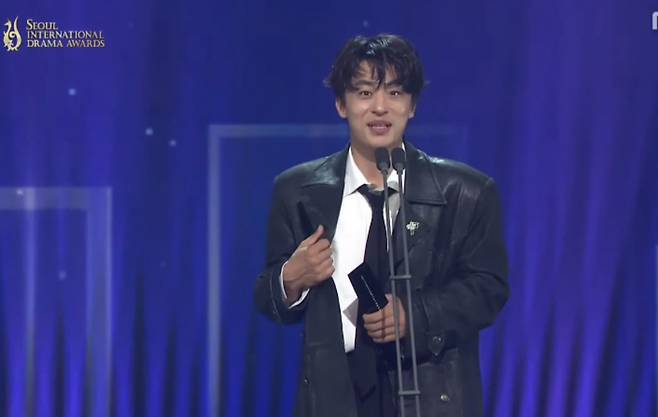 구교환.