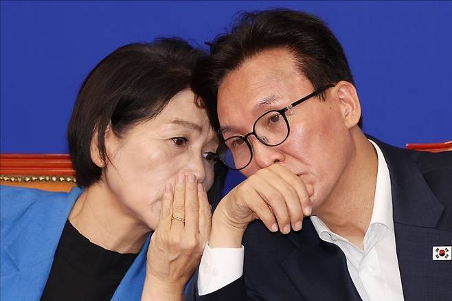 더불어민주당 김민석 대표와 최민희 최고위원 ⓒ데일리안 홍금표 기자
