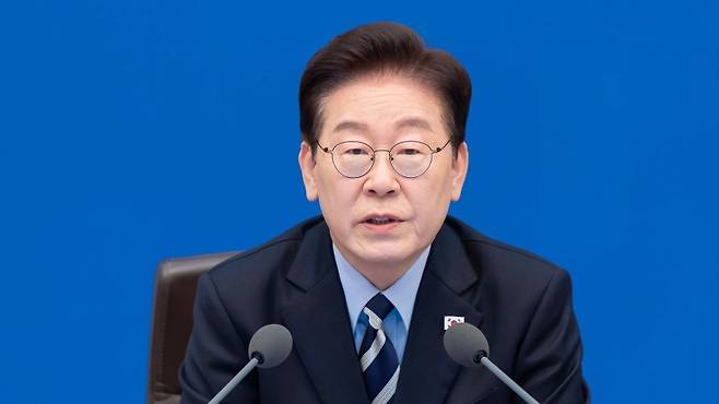 이재명 대통령이 지난 13일 제44회 국무회의에서 발언하고 있다. (청와대)