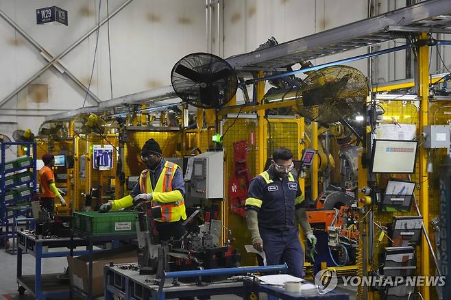 미국의 자동차 부품 제조 공장 [AP=연합뉴스 자료사진. 재판매 및 DB 금지]