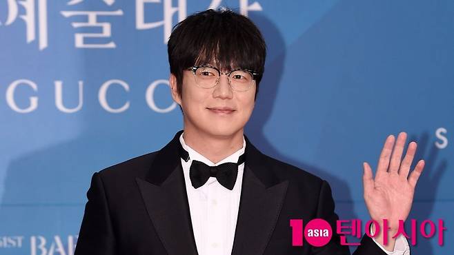 성시경이 변진섭을 보며 눈물을 쏟는다. / 사진=텐아시아DB