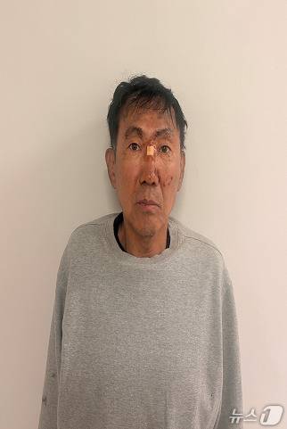 '인천 흉기난동' 피의자 59세 최충락. 인천경찰청은 16일 오후 신상정보공개심의위원회를 열고 살인미수 혐의로 구속된 최 씨의 신상정보를 공개하기로 결정했다.(인천경찰청 제공. 재배포 및 DB금지)2026.10.16 2026.10.16 ⓒ 뉴스1 박소영 기자