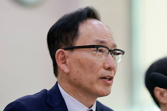 김대웅 서울고등법원장이 16일 국회 법제사법위원회에서 열린 서울고등법원, 서울중앙지방법원 등에 대한 국정감사에서 법사위원 질의에 답하고 있다. 2026.10.16 [사진=연합뉴스]