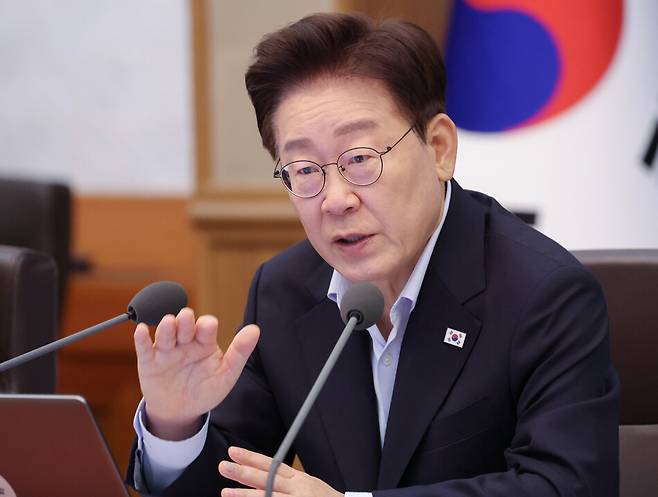 이재명 대통령이 지난 7월21일 청와대에서 열린 국무회의에서 발언하고 있다. 연합뉴스