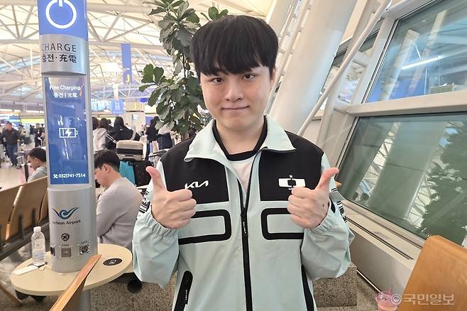 디플러스 기아 ‘쇼메이커’ 허수가 18일 2026 월즈 참가를 위해 인천공항을 통해 출국하기 전 국민일보와 만나 인터뷰를 진행했다.