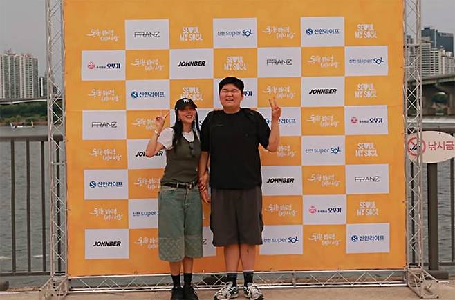 지난 11년, 전성기와 육아 사이에서 써 내려간 독자적인 기록. 오윤아 SNS