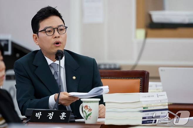 박정훈 국민의힘 의원이 20일 전남광주통합특별시교육청 남악청사에서 열린 국회 교육위원회 감사 2반 국정감사에서 발언하고 있다.(전남광주통합특별시교육청 제공. 재배포 및 DB 금지) 2026.10.20 ⓒ 뉴스1