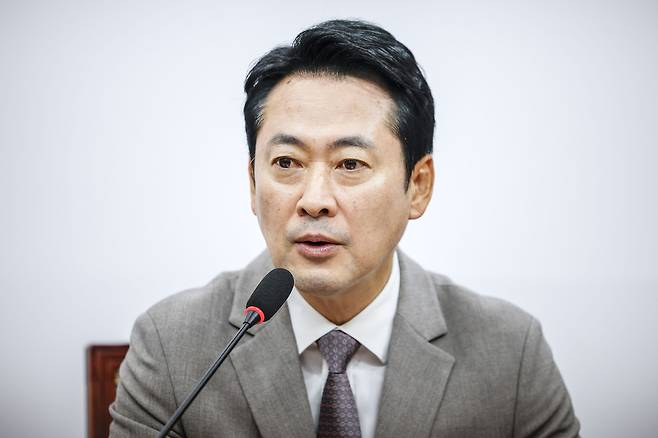 장동혁 국민의힘 대표가 19일 서울 여의도 국회에서 열린 최고위원회의에서 발언하고 있다. 뉴시스