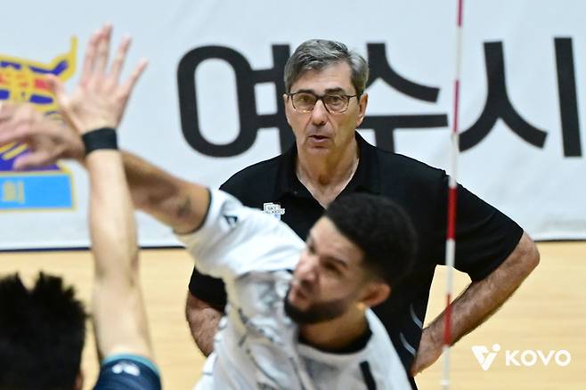 현대캐피탈 블랑 감독. 제공 | 한국배구연맹