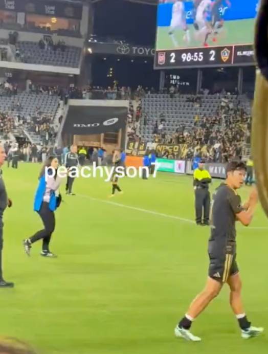A social media video shows Los Angeles FC's Son Heung-min, right, glaring at a spectator allegedly shouting racist phrases at the player during a game in Los Angeles on Oct. 25. SCREEN CAPTURE