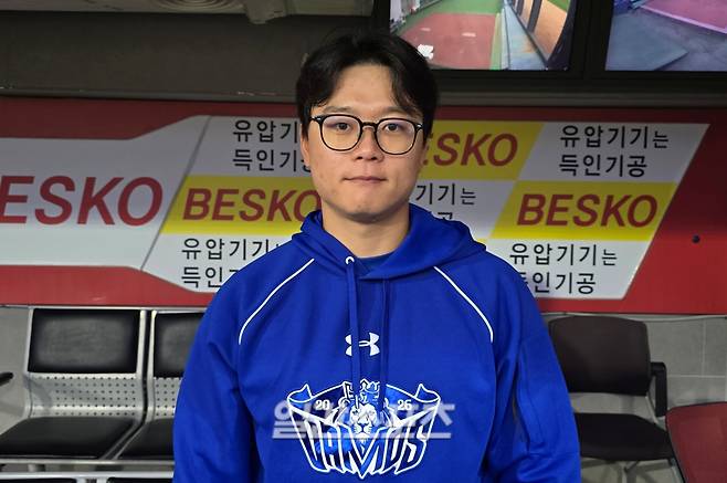 29일 플레이오프 3차전 직전 만난 삼성 박승규. 광주=윤승재 기자