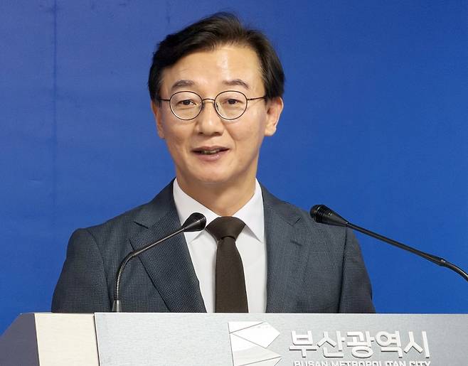 기자회견 하는 전재수 부산시장 [김선호 기자]