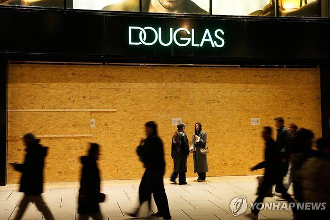 독일 프랑크푸르트 시내 가게 [ AP=연합뉴스. 재판매 및 DB 금지]