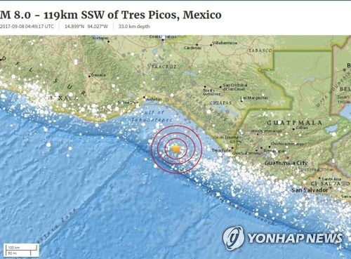 (서울=연합뉴스) 미국 지질조사국(USGS)은 8일 오후 멕시코 인근 해상에서 규모 8.0의 강진이 발생했다고 밝혔다. 사진은 USGS 웹사이트 캡처. 붉은원은 이번 강진의 진원지. [USGS 웹사이트 캡처=연합뉴스] chungwon@yna.co.kr