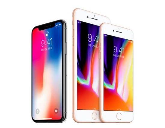 아이폰X와 아이폰8, 사진 = 애플 공식 홈페이지