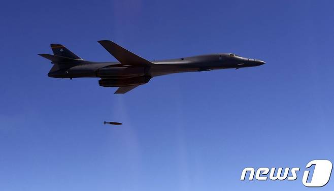 미 공군의 B-1B '랜서' © AFP=뉴스1