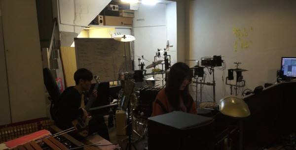 ‘재즈메카트로니카’ 작곡/편곡 김동성, 피아니스트 최정연, 베이시스트 강민수. 사진=이모션웨이브아츠 제공