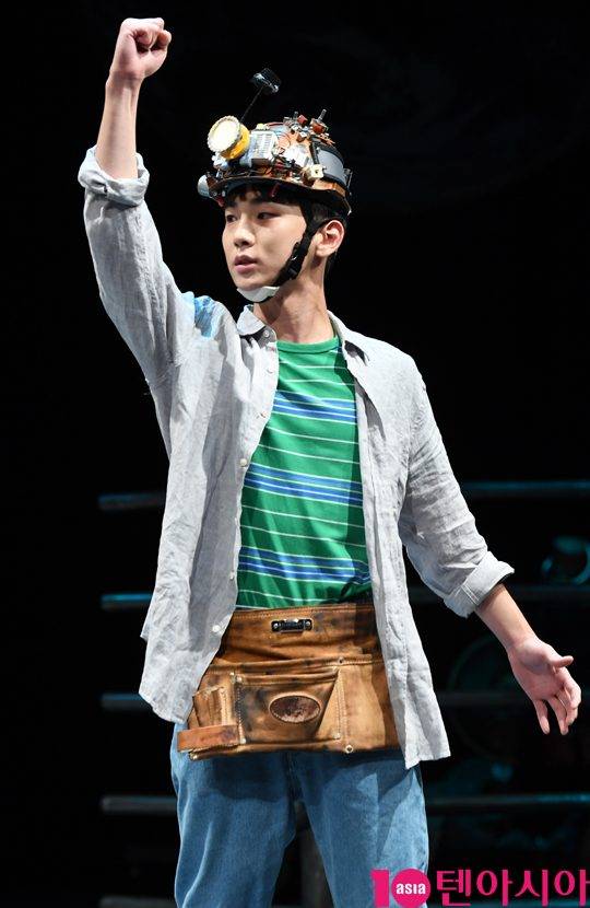 연극 ‘지구를 지켜라’ 프레스콜 현장의 샤이니 키 / 사진=조준원 기자 wizard333@