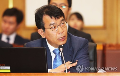 질의하는 정의당 김종대 의원
