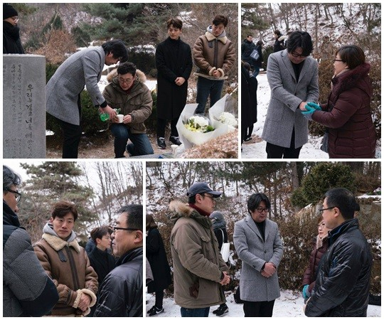 박종철 열사의 묘소를 참배하고 있는 배우들. [사진 박종철 기념 사업회 페이스북]
