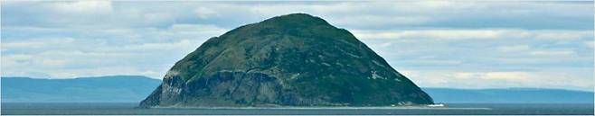 컬링스톤은 에일사 크레이그 섬에서 10년에 한 차례 채취된 화강암으로 만들어진다. (사진=kays 사(社) 제공)