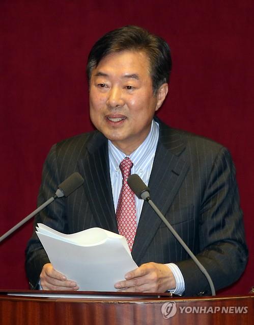 이만우 전 의원 [연합뉴스 자료사진]
