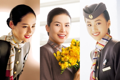 (왼쪽 부터) 역대 아시아나항공의 모델로 활동한 배우 한가인, 이보영, 박주미의 모습.
