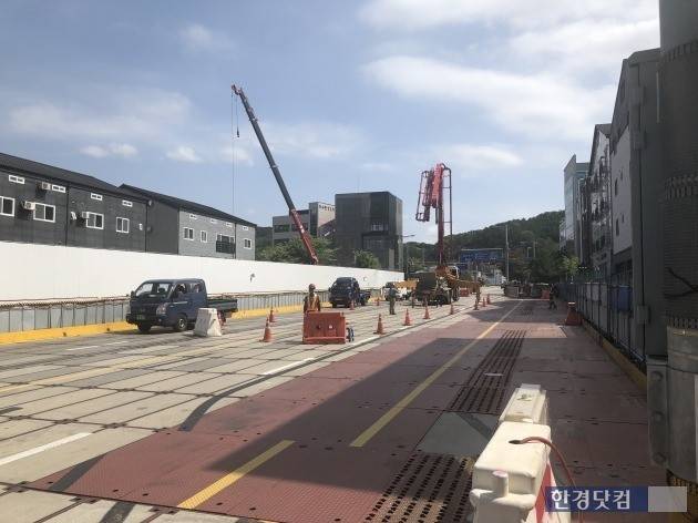 진접역 건설 공사가 한창인 진접읍 사거리. 양길성 기자