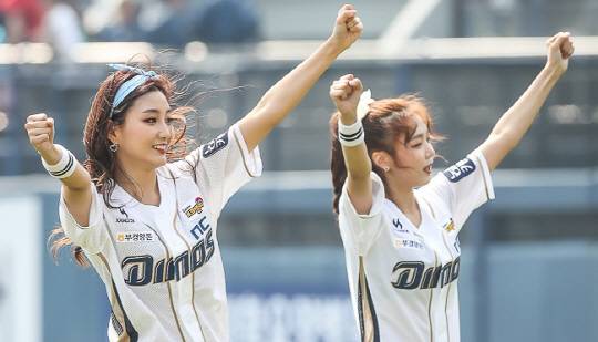 윤요안나.(왼쪽) 사진제공=NC 다이노스