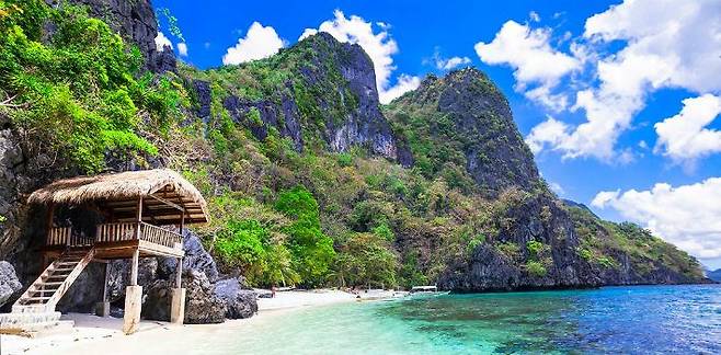 팔라완은 때 묻지 않은 천혜의 자연환경을 간직한 휴양지다. (사진=ⒸGettyImagesBank 제공)