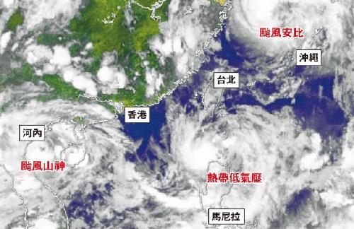 3개의 태풍이 에워싼 중국[홍콩천문대 캡처]