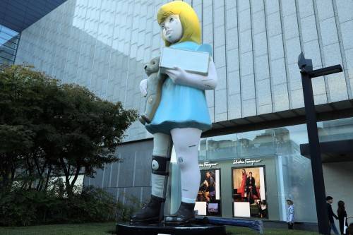 데미안허스트 체리티(Charity). 김정모 기자