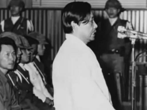 10·26 사건 이후 내란 목적 살인 등 혐의로 법정에 선 김재규 전 중앙정보부장.